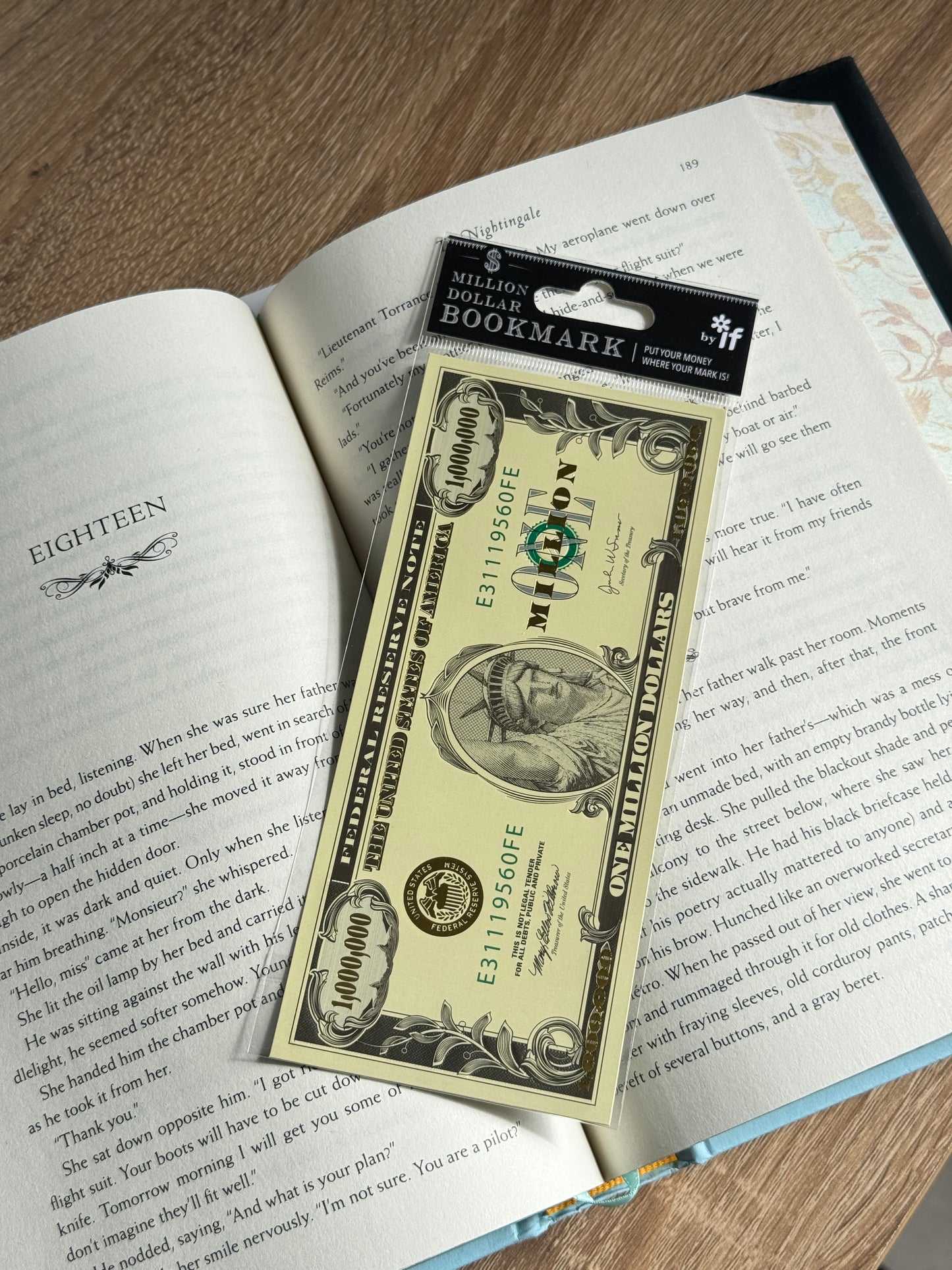 Separador de Libros, Million Dollar Bookmark
